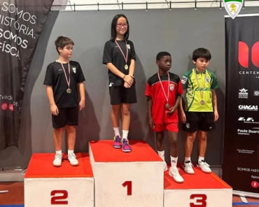 Ténis de Mesa do Leões Porto Salvo no Torneio da Física